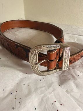 Leather belt
